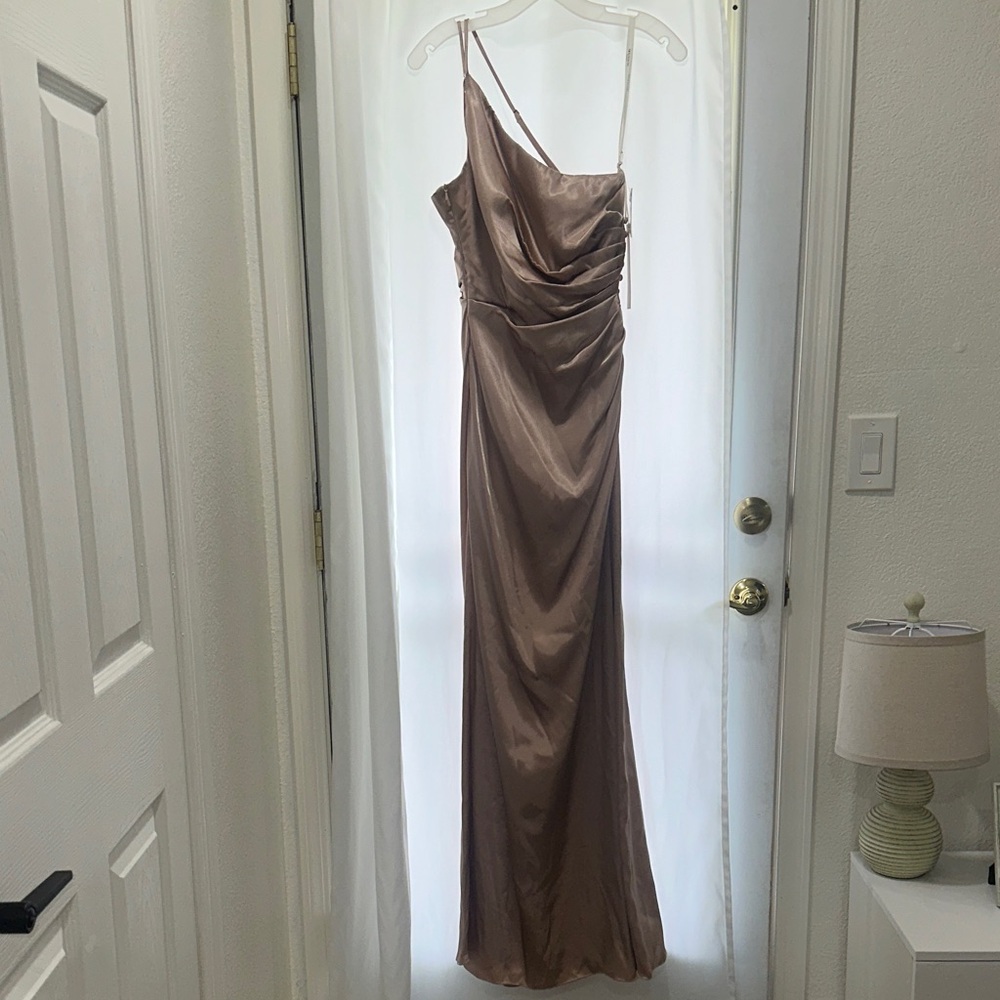 Elegant Sand color Evening Gown